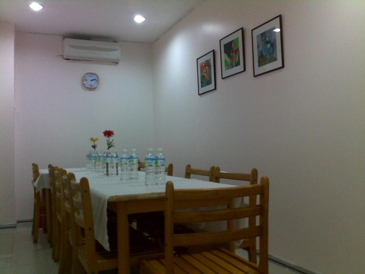 City Star Hotel Kulai Exterior photo