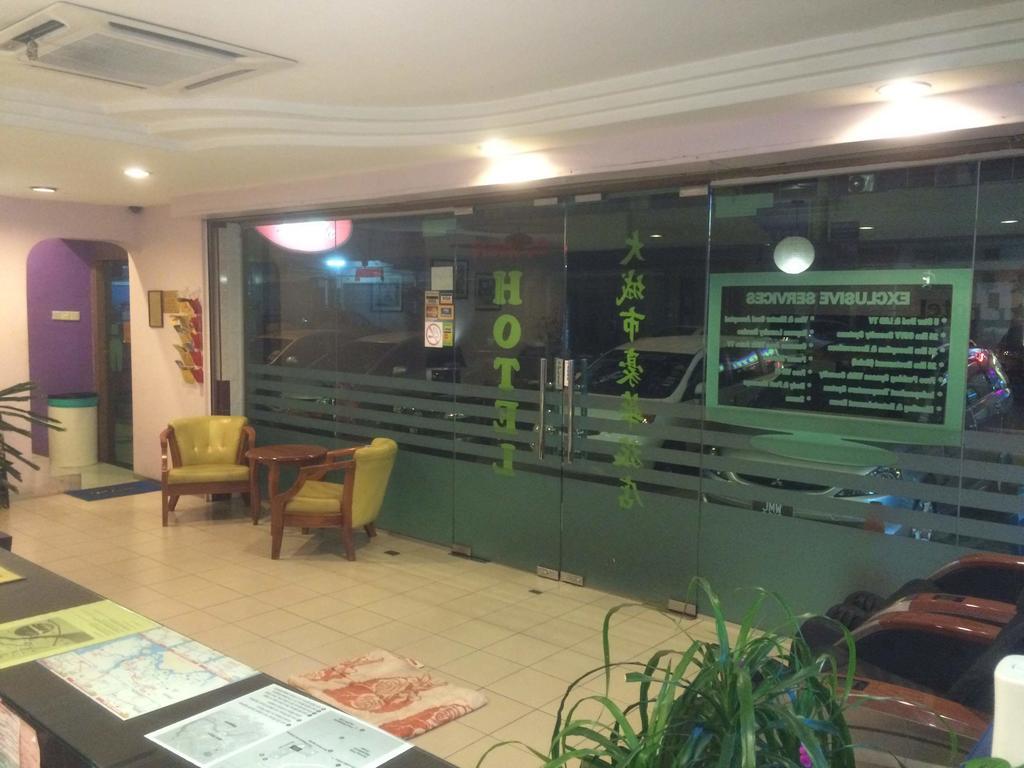 City Star Hotel Kulai Exterior photo