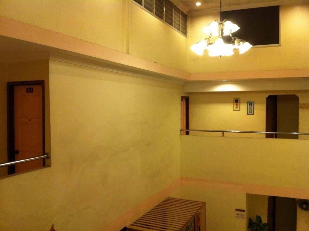 City Star Hotel Kulai Exterior photo
